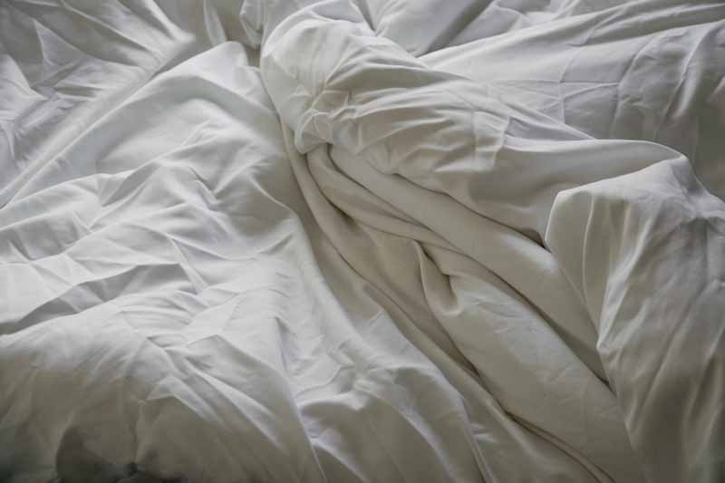 Pitfalls to Avoid When Drying Bed Sheets in the Dryer